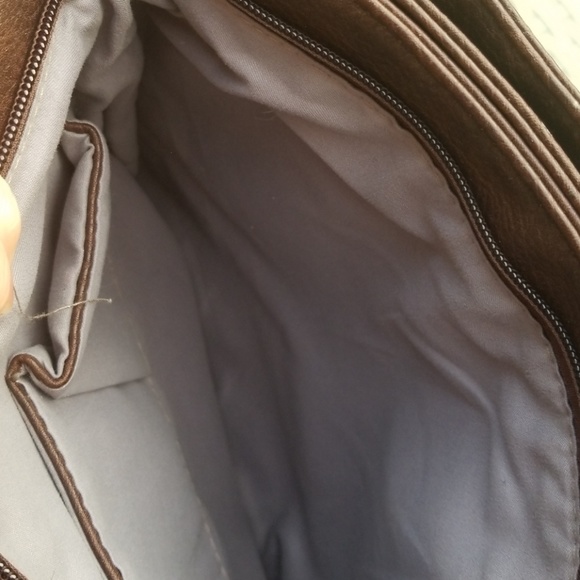 *SOLD* Beautiful Like New Purse - Picture 5 of 6